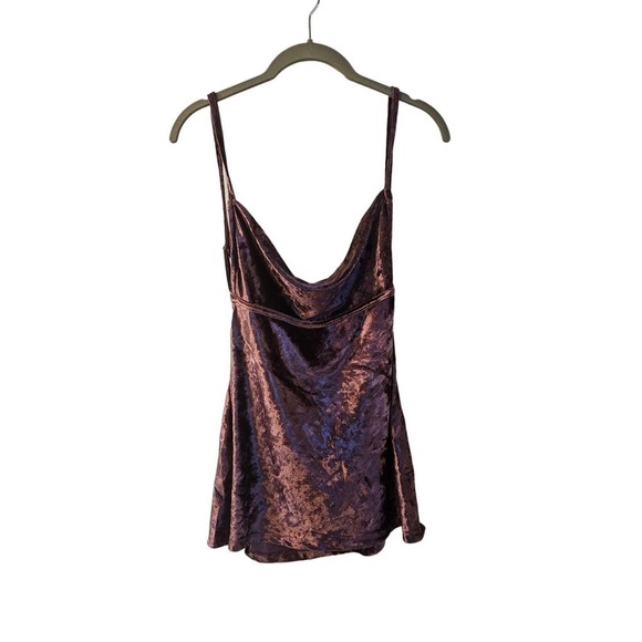 NWT Free People All Night Velvet Camisole in Fig Jam Size XS - Picture 4 of 7
